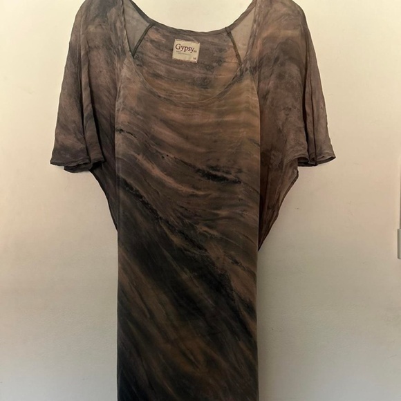 Gypsy 05 sold at Free People and Anthropologie  100% Silk Flutter sleeve Dress - Picture 2 of 7